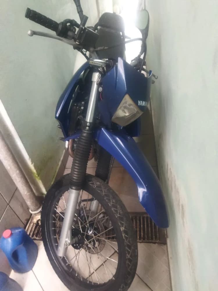 Vendo moto Lander 2014/2015