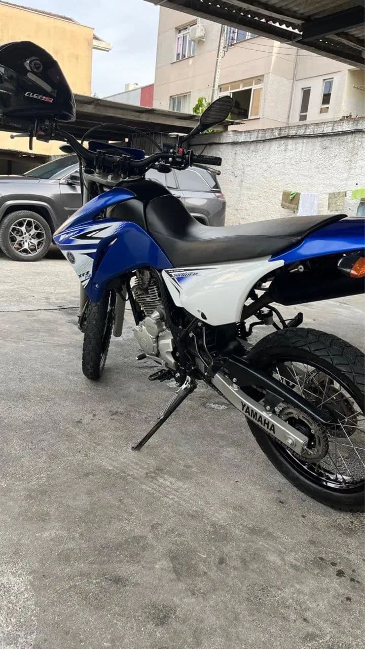 VENDO LANDER 2011