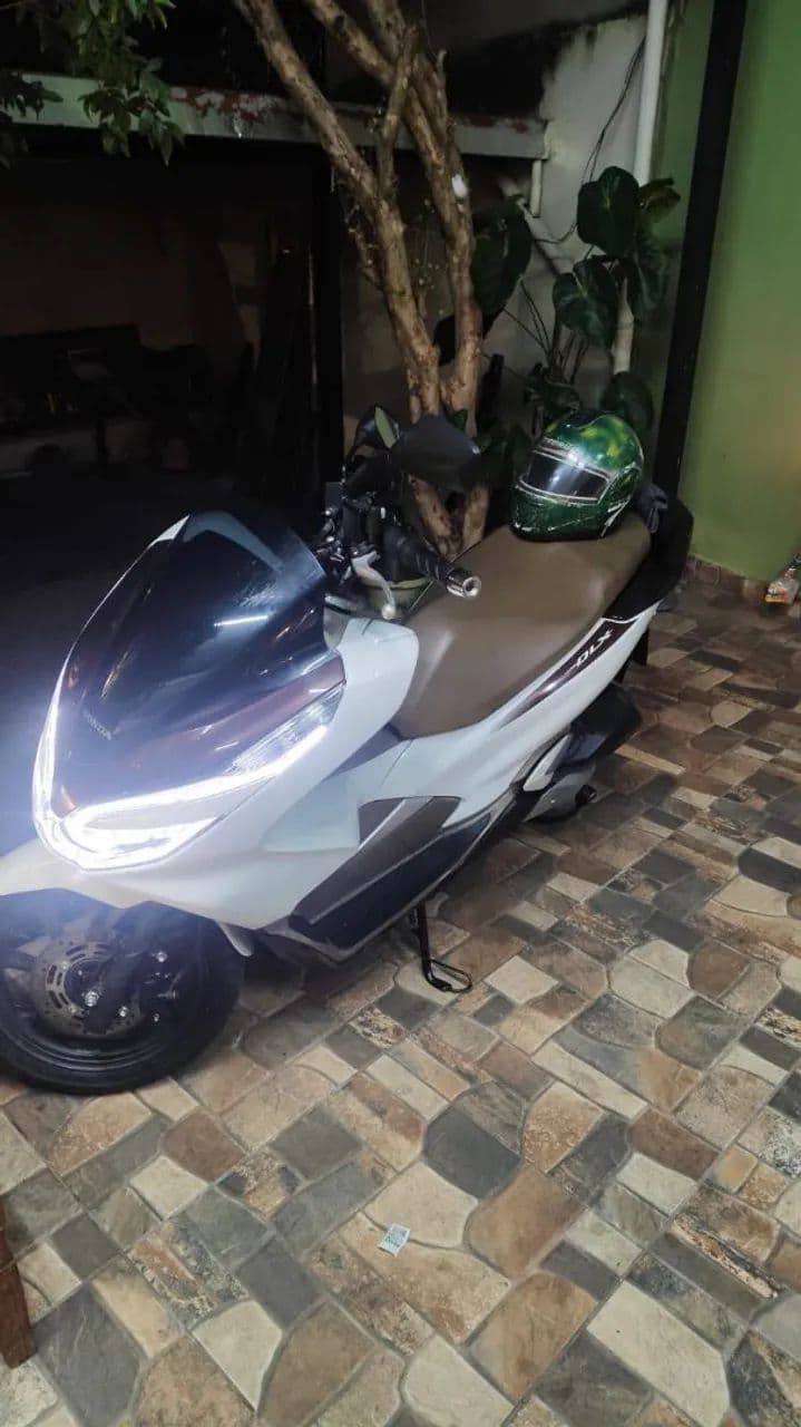 Honda pcx150 2021