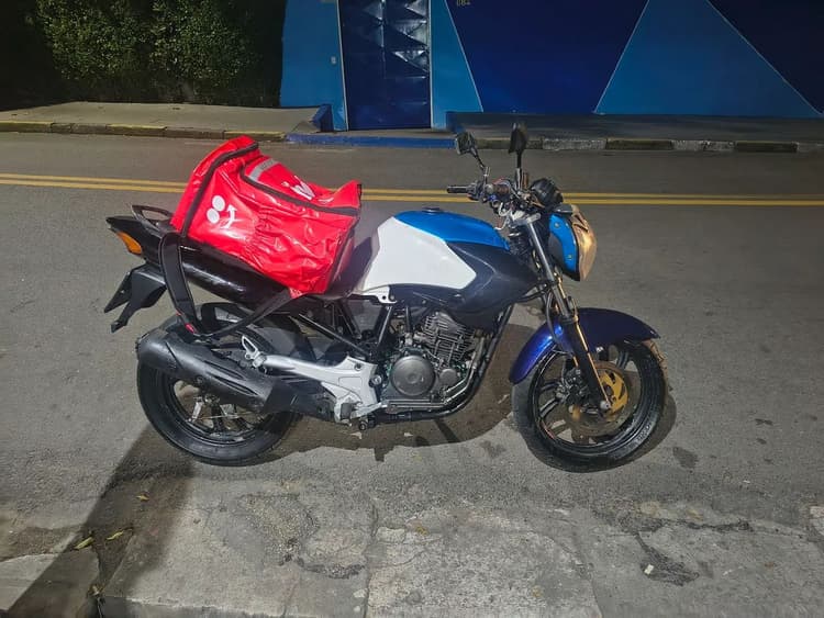 Fazer ys250 2006