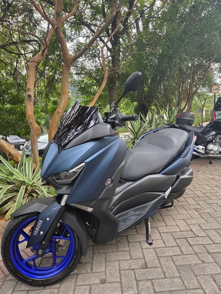 Xmax 250