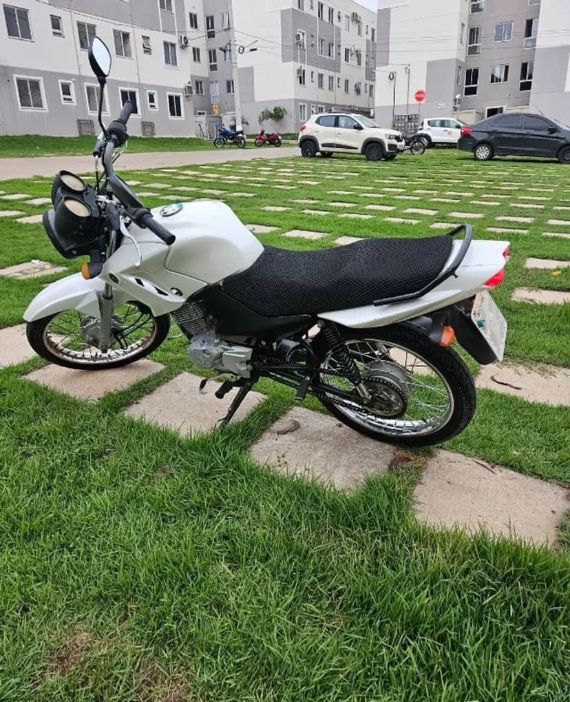 Yamaha YBR 125 Factor E, ano 2015