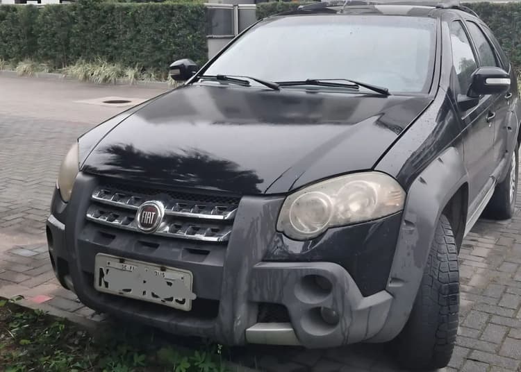 Fiat Palio Weekend Adventure Locker 1.8 Flex 2010