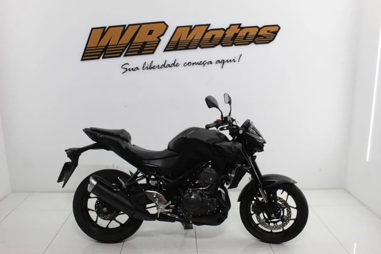 YAMAHA MT-03 CONNECTED ABS