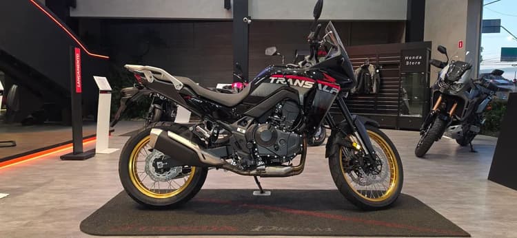 TRANSALP 750 0KM 