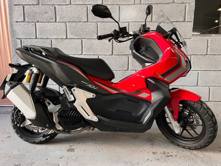 ADV 150 2024  Baixo km. 