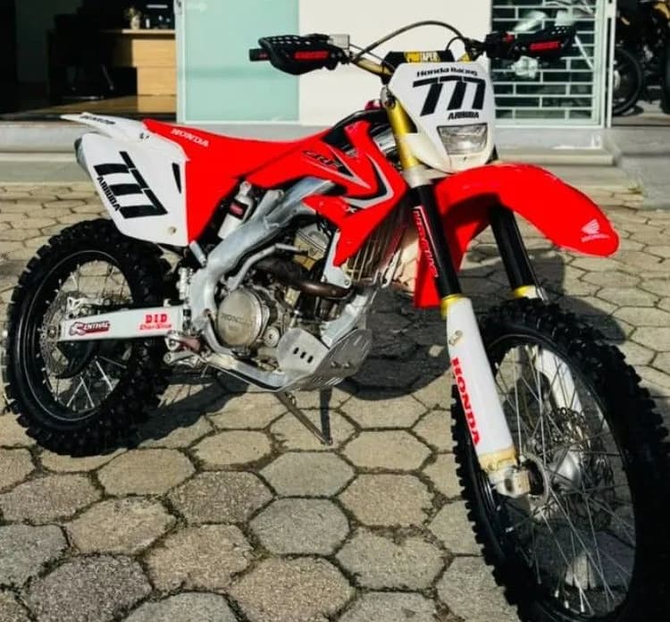 Moto trilha CRF 250x 