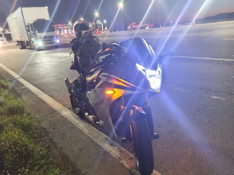 CBR 600f para pessoas exigentes .