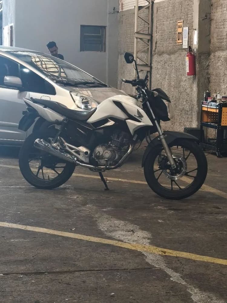 Honda 160 cargo - troca 