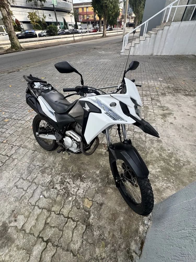 XRE 300