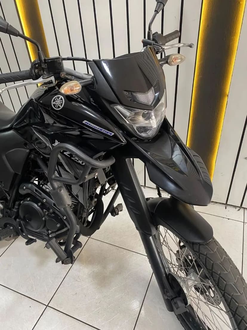Lander 250 2021 ABS// 