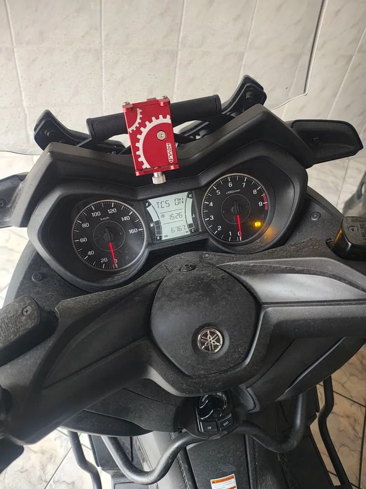 Xmax km super baixo.