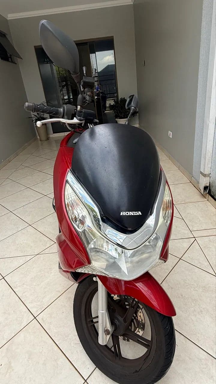 VENDE-SE HONDA PCX 150 - 2014 