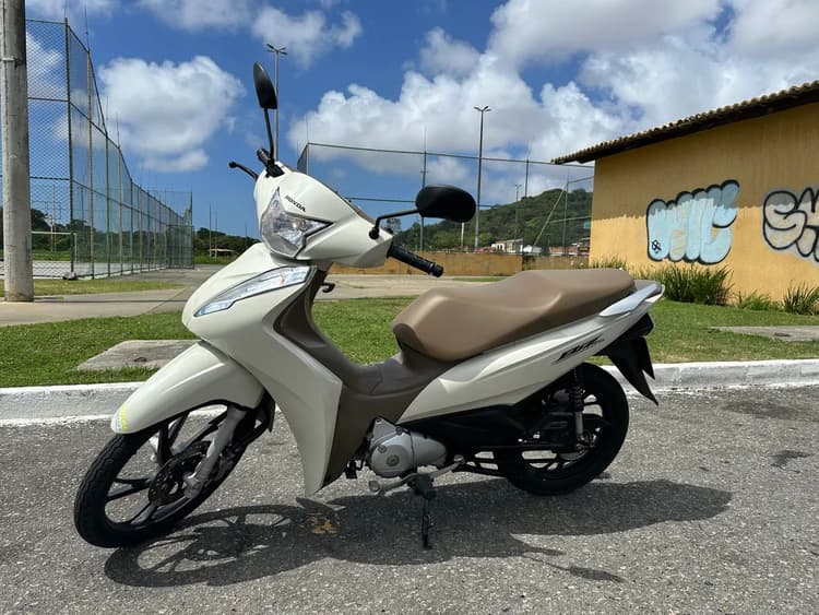 HONDA BIZ, ESTADO DE ZERO 2.600km APENAS! 