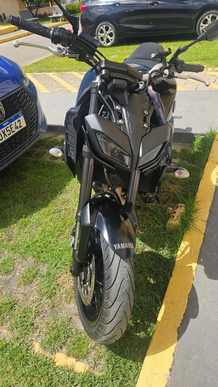 MT09 2025. 53 MIL 