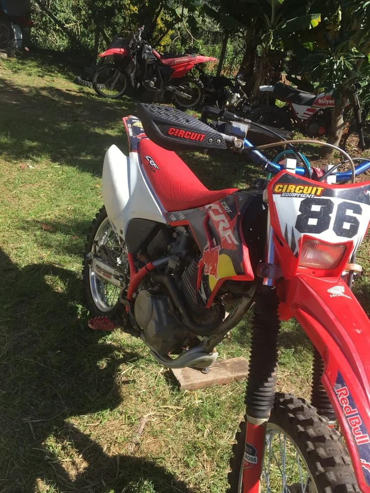 Moto crf230f