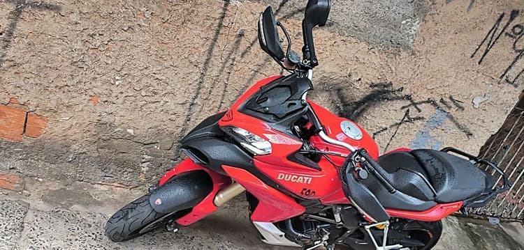 Ducati multistrada pikes peak 1200 