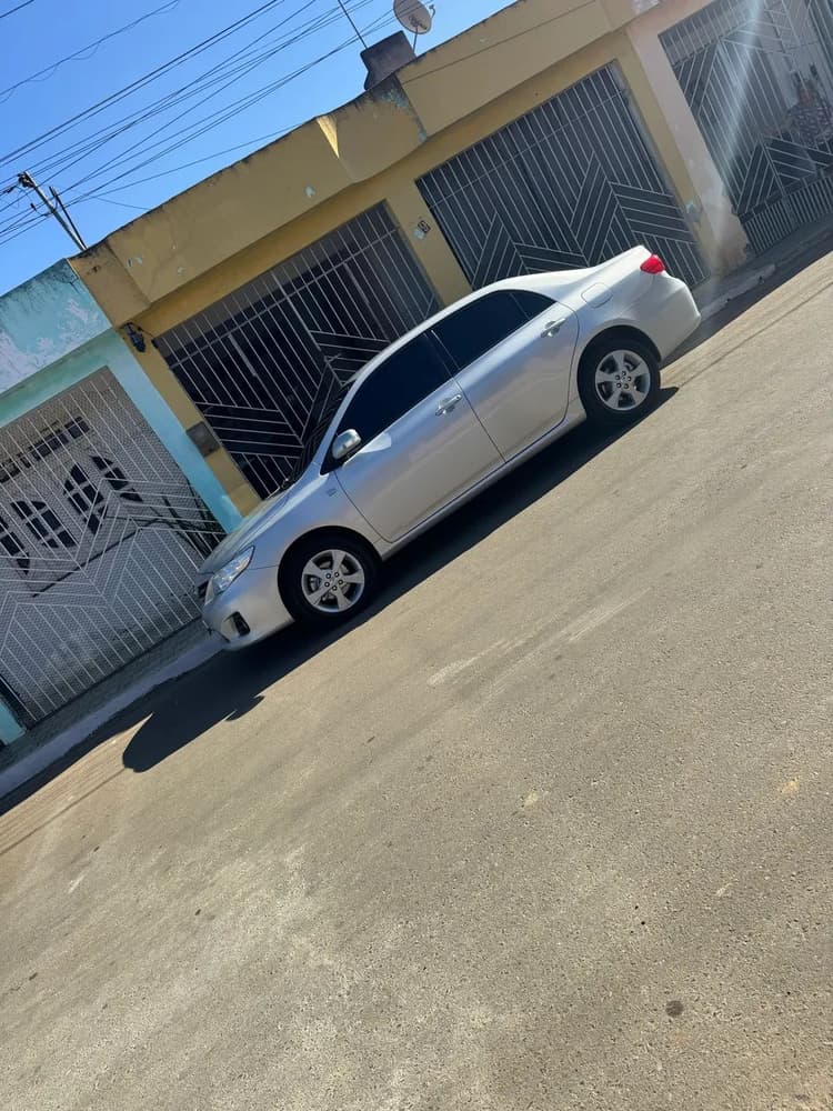 Toyota Corolla XEI 2.0 Flex 16V Aut. 2013