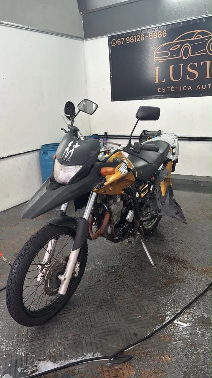 Xre 300
