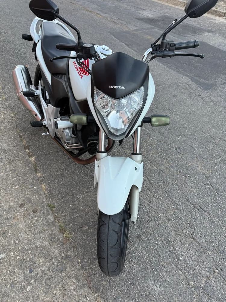 CB300 2012