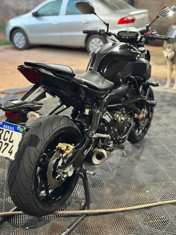 Vendo mt 07 