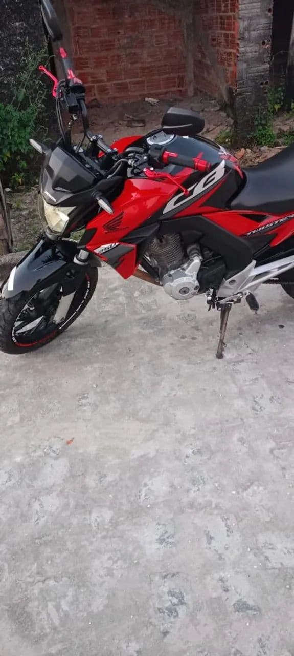 Moto de procedência 