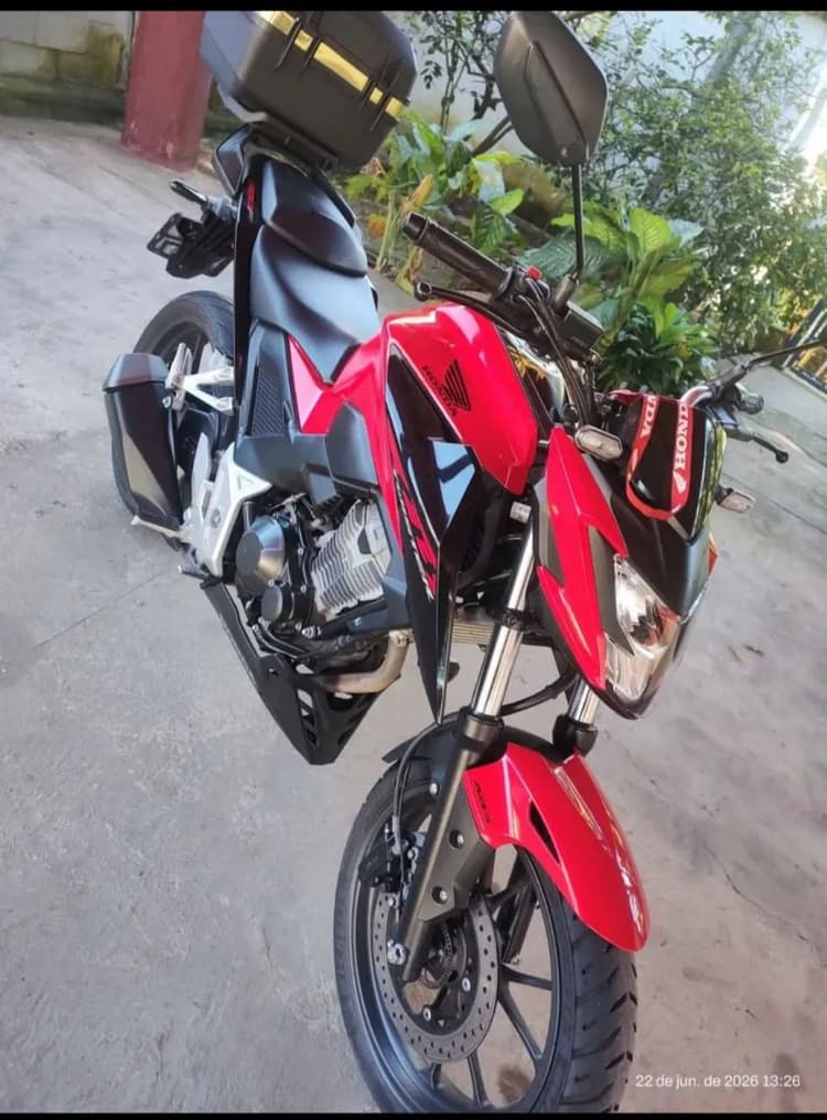 CB 300f 2024
