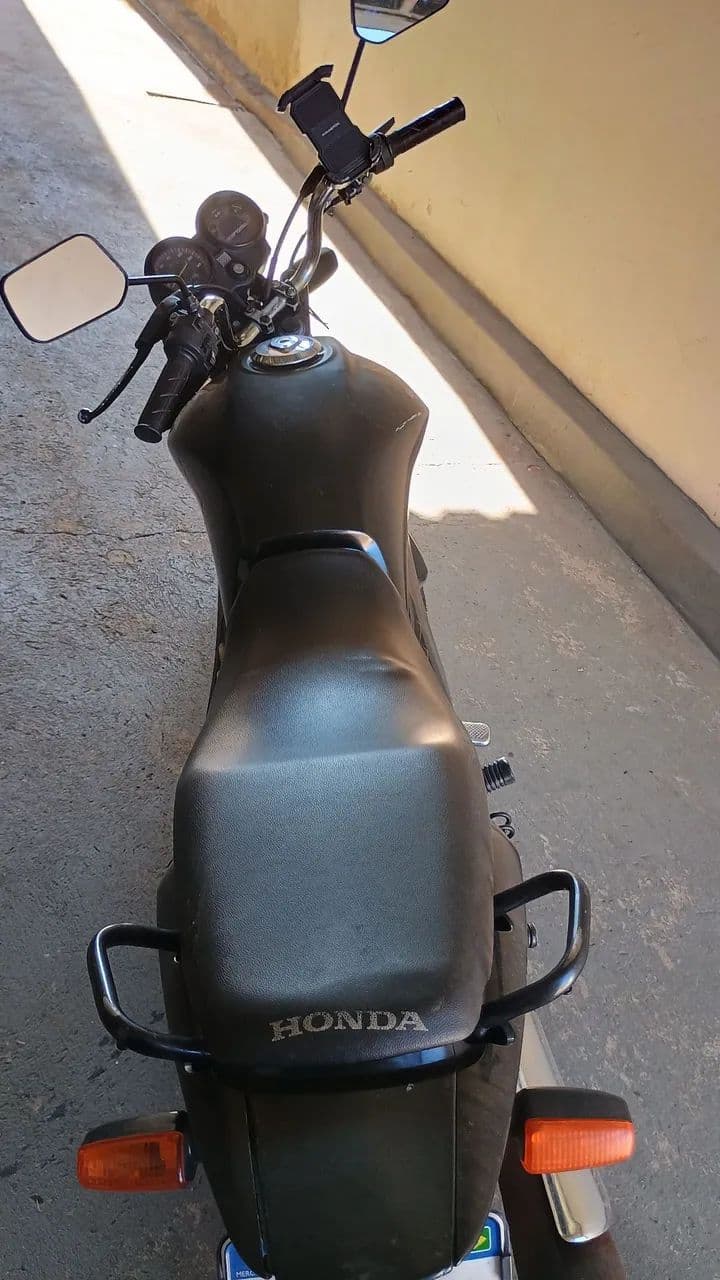 Moto CG