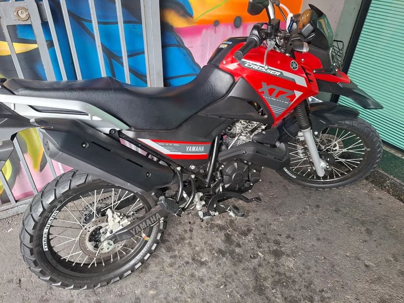 Yahama XTZ Crosser 