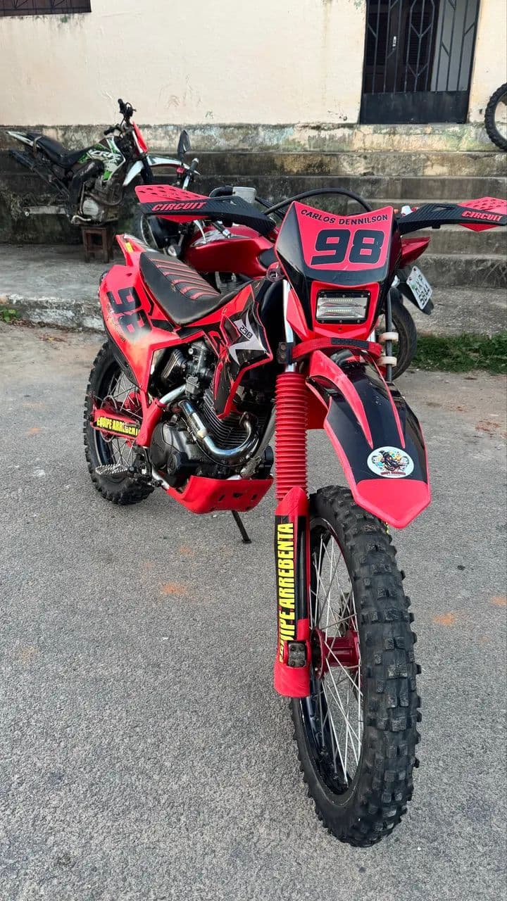 Moto trilha 