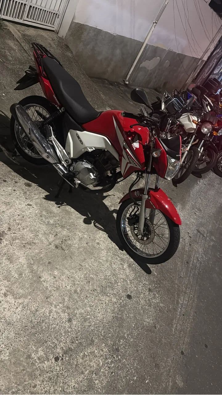 Cg 150 ano 2015