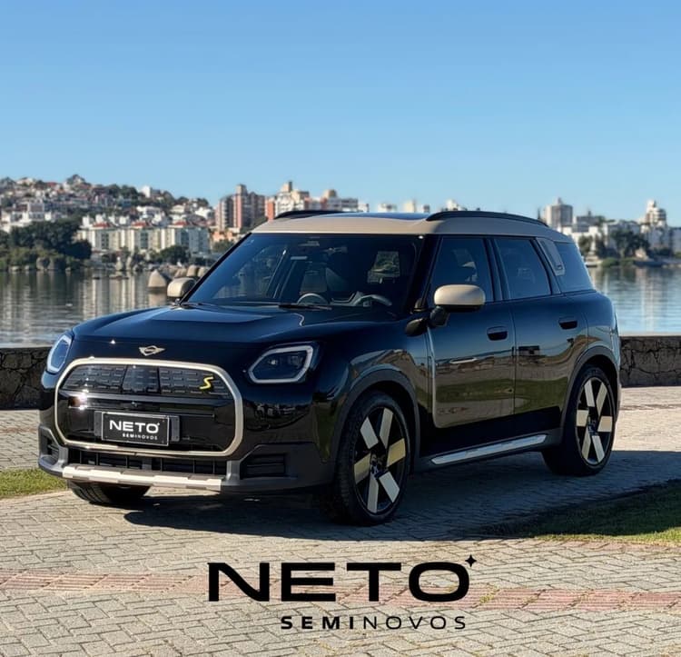 Mini Cooper Country. SE All4 TOP (elétrico) 2025