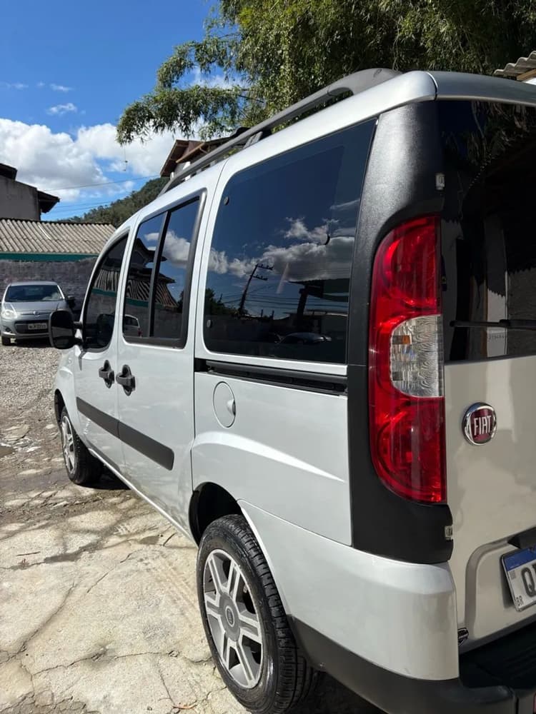 Fiat Doblo Essence 1.8 Flex 16V 5P 2018