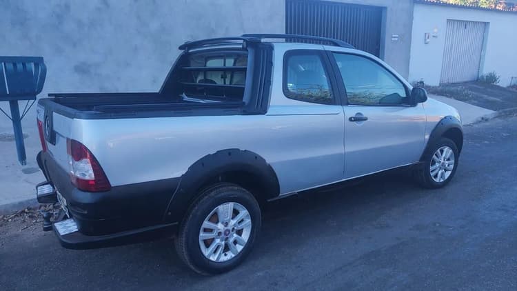Fiat Strada Working 1.4 MPI Fire Flex 8V CD 2012