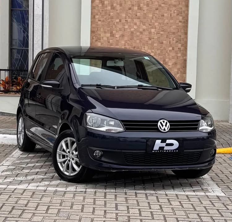 Volkswagen Fox 1.0 MI Total Flex 8V 5P 2014