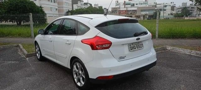 Ford Focus 1.6 S/se/se Plus Flex 8v/16v 5P 2016