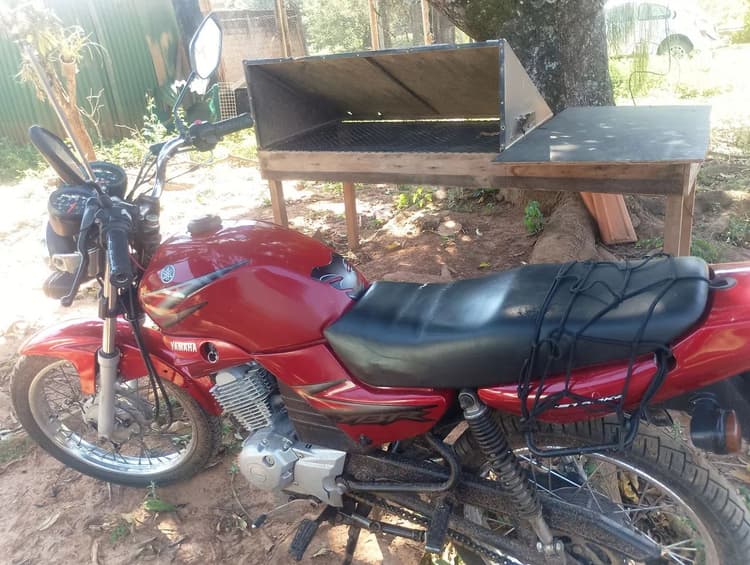 Moto ybr 