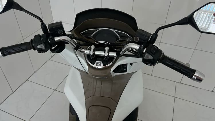 PCX DLX 2020/2021