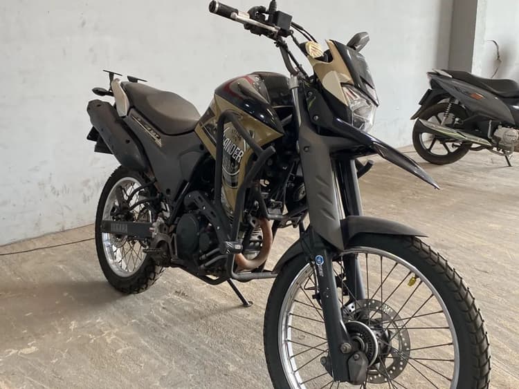 YAMAHA XTZ 250 LANDER