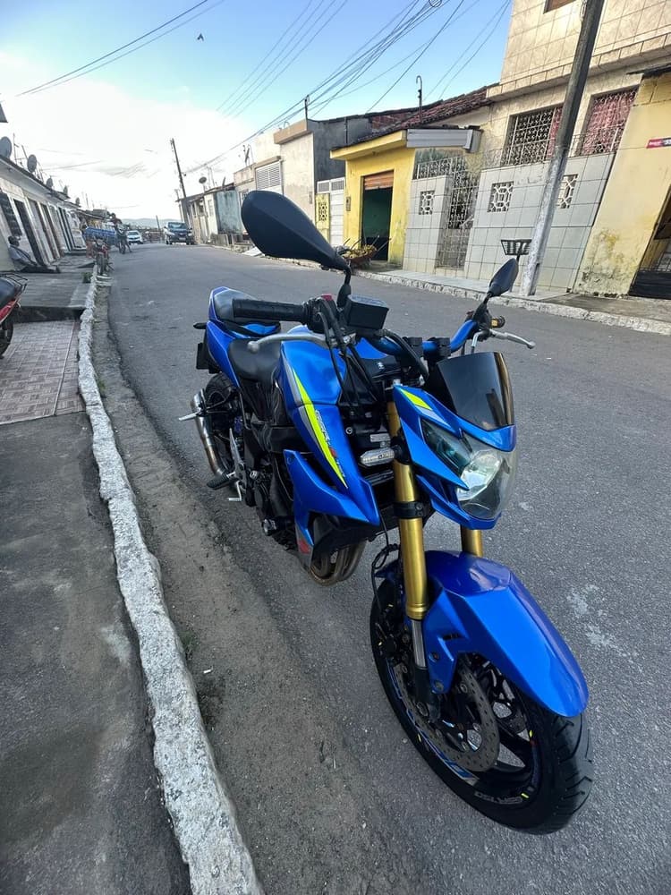 Suzuki Gsr 750, 2015 