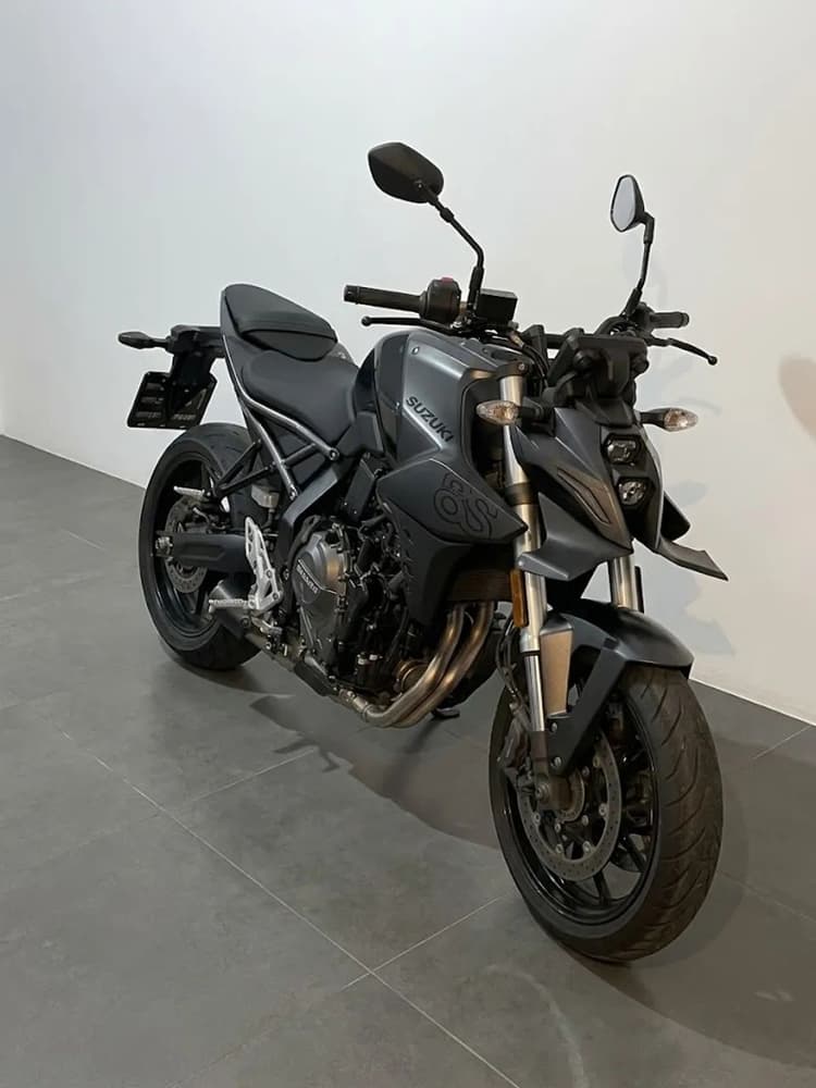 Suzuki - GSX 8S