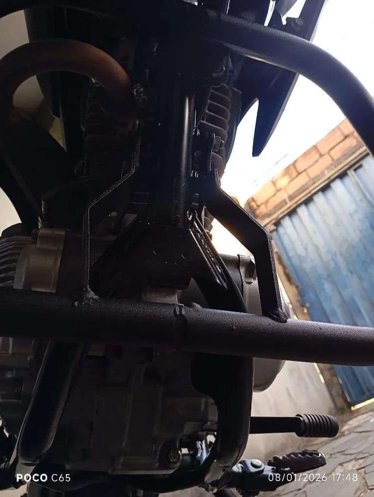 Moto só pegar e rodar óleo troco em 500 e 500km por rodar muito pouco
