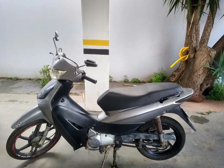 Vendo Moto