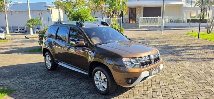 Renault Duster Dynamique 2.0 Hi-flex 16V Aut. 2016