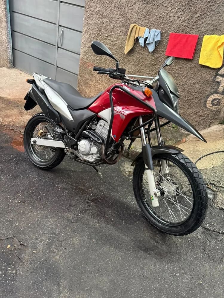 Xre 300 2014 