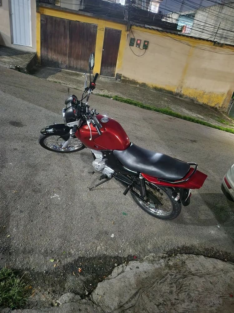 Vendo moto factor 