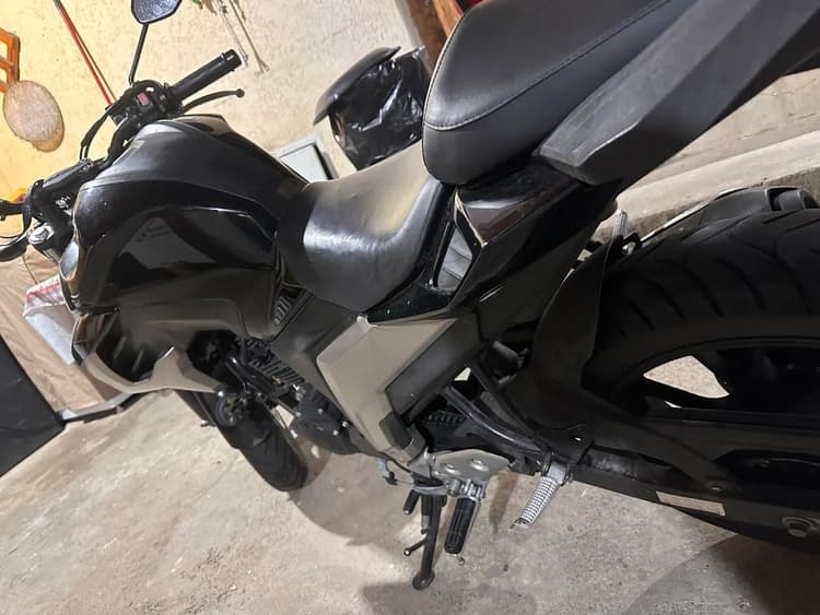 Fazer 250 FZ25