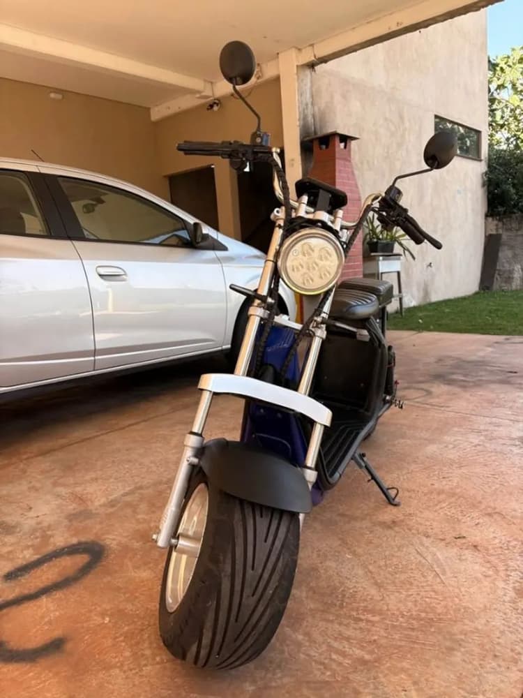 Scooter Elétrica X11 2000W - 2024 - Semi nova e com BATERIA NOVA