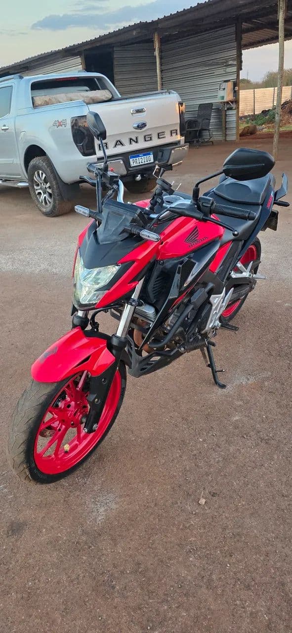 Cb300F 