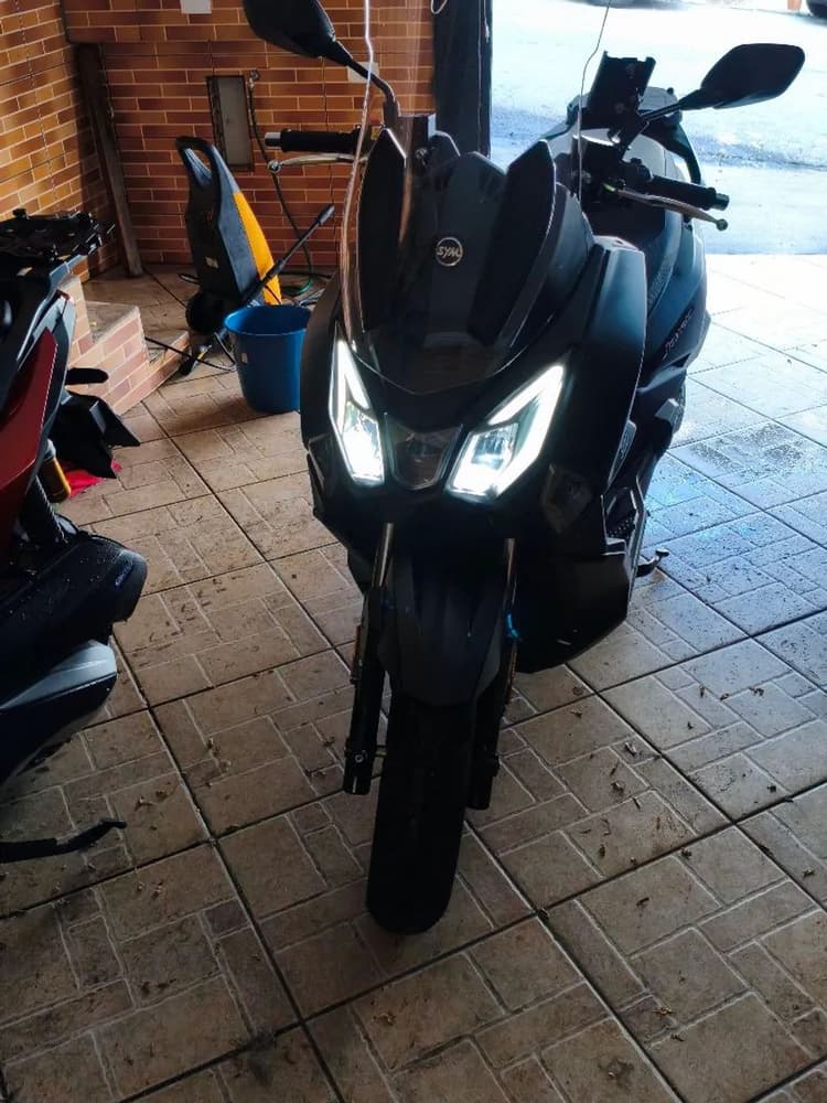 Dafra Joyride 300